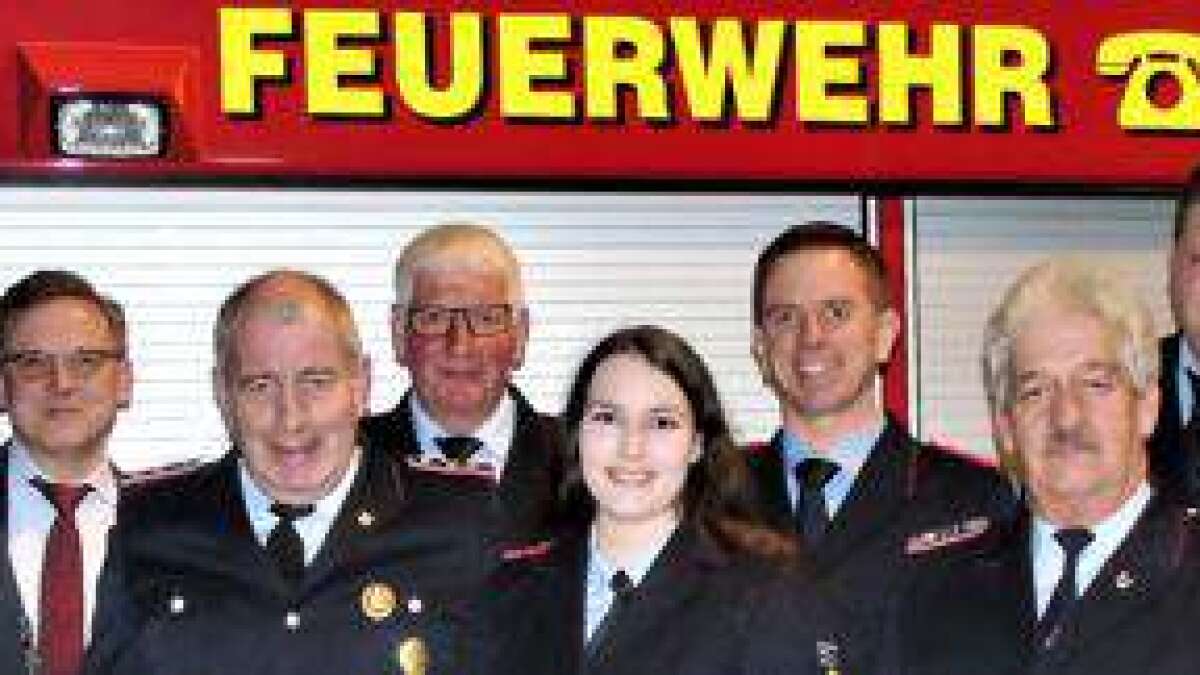 Feuerwehr ehrt verdiente und langjährige Mitglieder