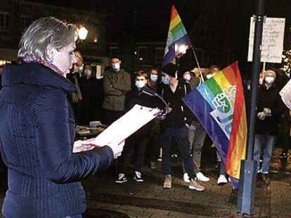 Ein Deutliches Zeichen F R Demokratie Und Zusammenhalt Setzen