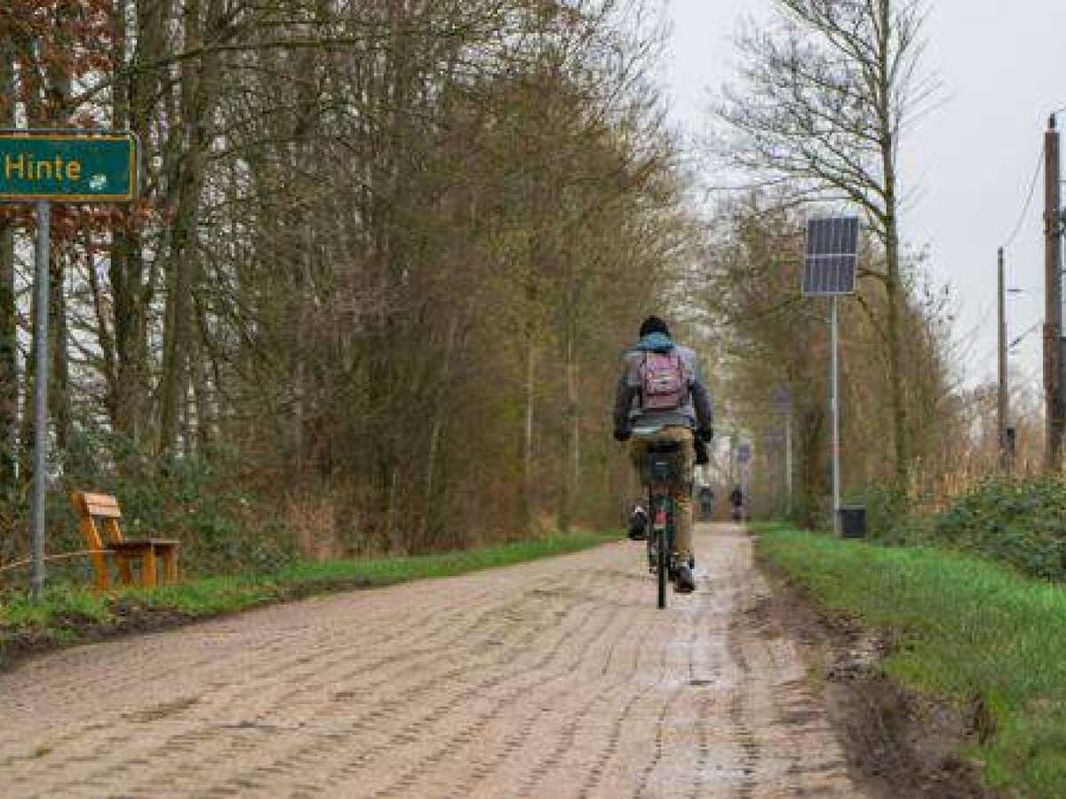 Radweg Emden Und Hinte Millionen Euro F R Den Ausbau Des Sielwegs