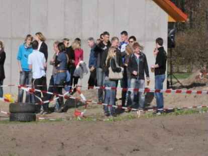 Hoch her ist es beim Stockcar-Rennen in Gro&szlig;enkneten gegangen.