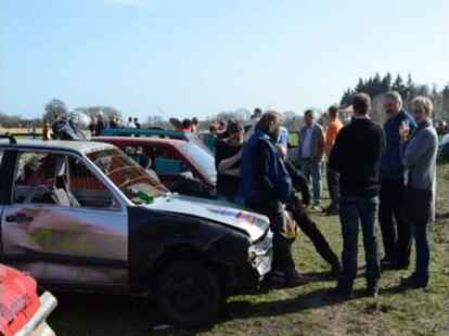 Hoch her ist es beim Stockcar-Rennen in Gro&szlig;enkneten gegangen.