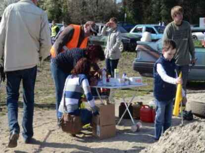 Hoch her ist es beim Stockcar-Rennen in Gro&szlig;enkneten gegangen.
