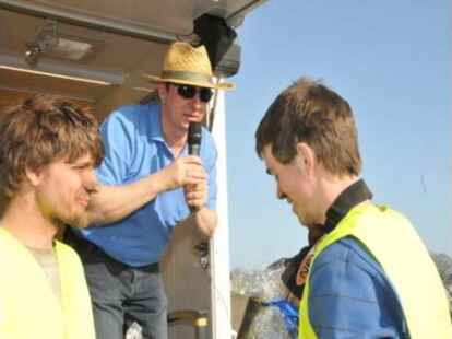 Hoch her ist es beim Stockcar-Rennen in Gro&szlig;enkneten gegangen.