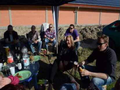 Hoch her ist es beim Stockcar-Rennen in Gro&szlig;enkneten gegangen.