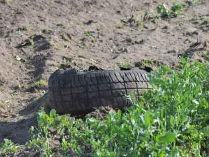 Hoch her ist es beim Stockcar-Rennen in Gro&szlig;enkneten gegangen.