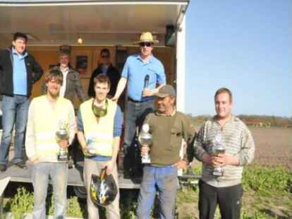 Hoch her ist es beim Stockcar-Rennen in Gro&szlig;enkneten gegangen.