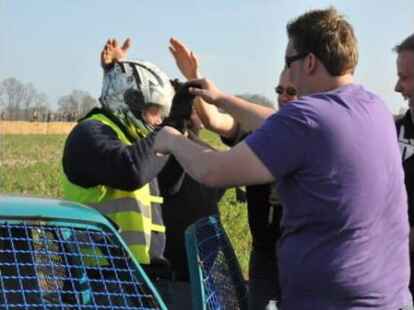 Hoch her ist es beim Stockcar-Rennen in Gro&szlig;enkneten gegangen.