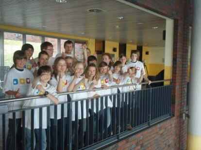 Ab ins Wasser: Unterst&uuml;tzung bekam auch das Olantis-Bad. Nach der Arbeit kommt dann das Vergn&uuml;gen &ndash; Planschen im Freizeitbecken.