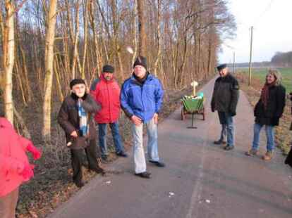 ...was aber durch Spiele wie Teebeutel-Weitwurf einfacher gemacht wurde. Mehr Bilder von der Kohlfahrt finden Sie auf .