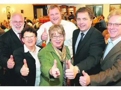 Spitze f&uuml;r die SPD: (von links) Bernd Bischoff (S&uuml;dwest), Ursula Burdiek (S&uuml;d), Ulf Prange (Mitte-S&uuml;d), Germaid Eilers-D&ouml;rfler (Nordwest), J&uuml;rgen Krogmann (Nord) und Bernhard Ellberg (Mitte-Nord).