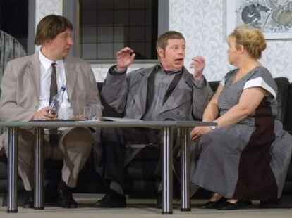 Ein Erotik-Versandhandel? Hier bei uns? Das kann es gar nicht geben... Oh, doch: 