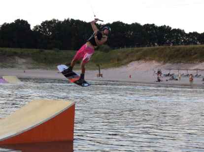 K&ouml;nig wurde derjenige, der den verr&uuml;cktesten Sprung ablieferte. Dabei war es egal, ob man den Sprung steht oder nicht - Hauptsache der Sprung sah cool aus.