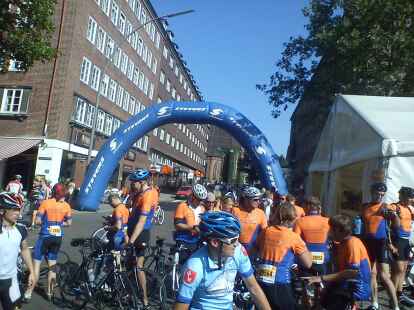 In Hamburg ging es am Wochenende auch sportlich zu: Es fand das Cyclassic-Radrennen statt. Die Sportler konnten zwischen mehreren Distanzen w&auml;hlen, die sie zur&uuml;cklegen wollten oder konnten.