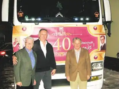 Bruno Steinhoff (rechts) dankte