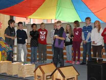 Die Klasse 4a trug eine Dankesch&ouml;n-Rede vor.