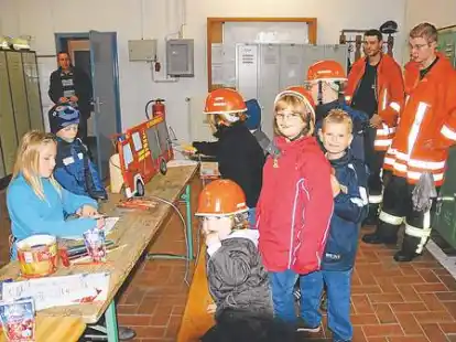 Schon bei der Infoveranstaltung zur Gr&uuml;ndung einer Kinderfeuerwehr hatten die J&uuml;ngsten ihren Spa&szlig;.