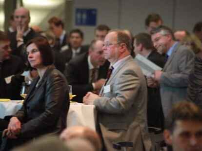 Mehr als 300 G&auml;ste diskutierten auf dem dritten Parlamentarischen Messeabend anl&auml;sslich der Eurotier &uuml;ber die Zukunft der Agrar- und Ern&auml;hrungswirtschaft.