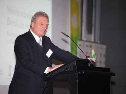 Mehr als 300 G&auml;ste diskutierten auf dem dritten Parlamentarischen Messeabend anl&auml;sslich der Eurotier &uuml;ber die Zukunft der Agrar- und Ern&auml;hrungswirtschaft.