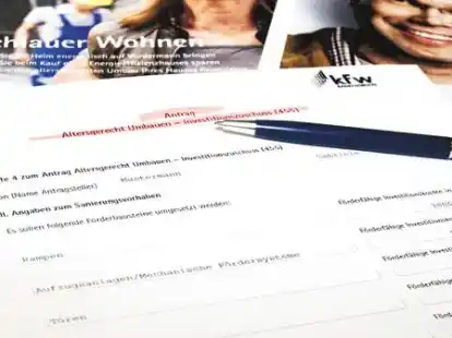 Mit Zusch&uuml;ssen und Krediten unterst&uuml;tzt die staatliche KfW-Bank den Kauf oder Bau, die Sanierung oder den altersgerechten Umbau eines Hauses.