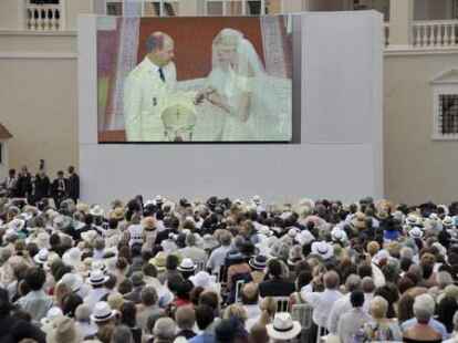 Die Hochzeit wurde in Monaco auf mehreren Leinw&auml;ndern live &uuml;bertragen.