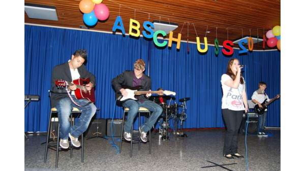 Schulzentrum Harpstedt verabschiedet Abschlussklassen