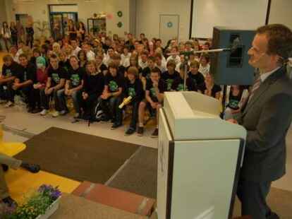 Mit einem gro&szlig;en Fest wurden 112 M&auml;dchen und Jungen an der Realschule Wildeshausen entlassen