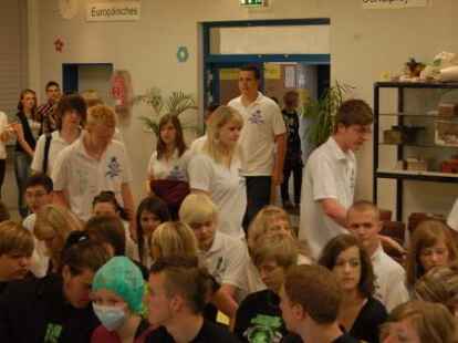 Mit einem gro&szlig;en Fest wurden 112 M&auml;dchen und Jungen an der Realschule Wildeshausen entlassen