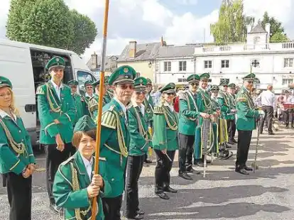 Gut gestimmt: der Spielmannszug Ganderkesee bei seinem j&uuml;ngsten Besuch in Ch&acirc;teau du Loire
