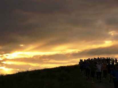 ...dieses Bild von Rolf Gl&ouml;ckner. Traumhafte Aussicht mitten in der Stadt! Mehr davon zeigt Rolf Gl&ouml;ckner auf .
