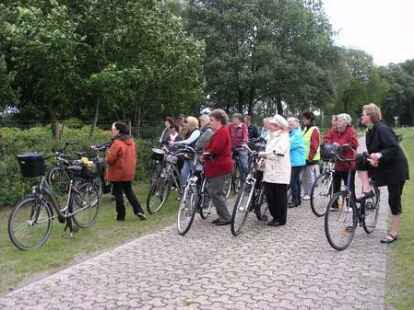 Nicht nur zu Fu&szlig;, sondern vor allem mit dem Rad unterwegs waren die Teilnehmer der 