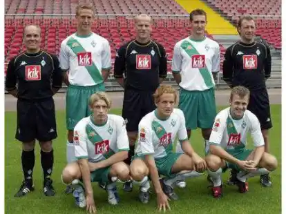 Petri Pasanen und Daniel Jensen bei ihrer Vorstellung im Sommer 2004.