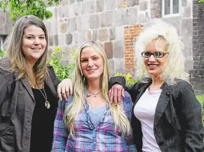 Stellen sich am 28. Mai zur Wahl: Von links Sieke Frerichs, Madleen Fuchs und Cindy-Marissa Schumer.