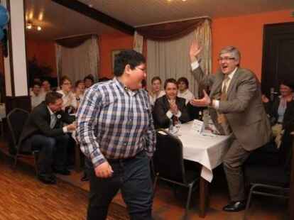 Gro&szlig;e Spannung herrschte am Mittwochabend im Sch&uuml;tzenhof Kirchhatten bei der Ehrung der Sportlerinnen und Sportler des Jahres 2011 im Landkreis Oldenburg.