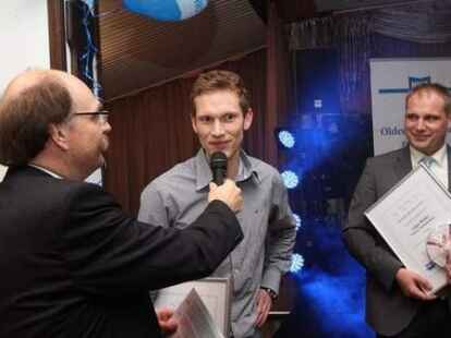 Gro&szlig;e Spannung herrschte am Mittwochabend im Sch&uuml;tzenhof Kirchhatten bei der Ehrung der Sportlerinnen und Sportler des Jahres 2011 im Landkreis Oldenburg.