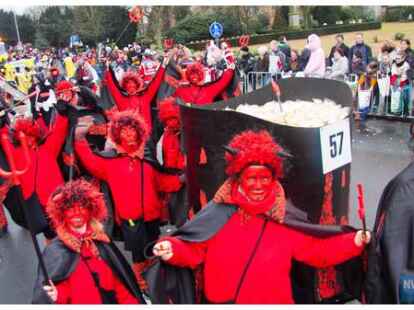 57 Die Wilden 13 und die Strolche