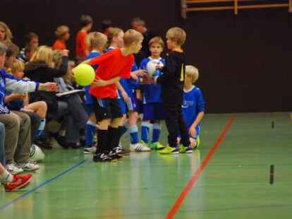 In der Brakenhoffsporthalle fand die 5. Hallenfu&szlig;ballmeisterschaft der Grundschulen in Westerstede statt.