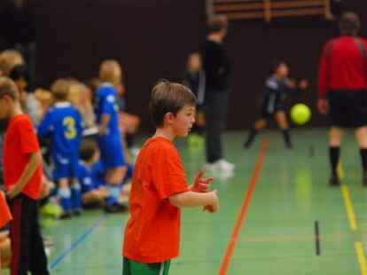 In der Brakenhoffsporthalle fand die 5. Hallenfu&szlig;ballmeisterschaft der Grundschulen in Westerstede statt.