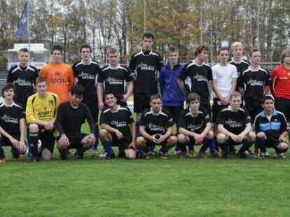 Im Marschwegstadion standen sich die Sch&uuml;ler der HRS Garrel und HRS Edewecht im Finale des Barmer-GEK-Cups gegen&uuml;ber.