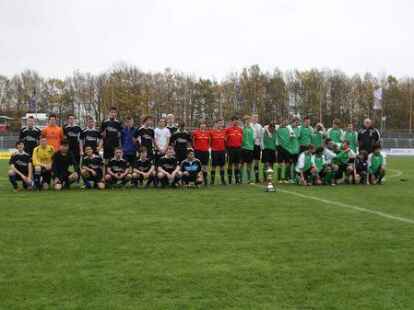Im Marschwegstadion standen sich die Sch&uuml;ler der HRS Garrel und HRS Edewecht im Finale des Barmer-GEK-Cups gegen&uuml;ber.