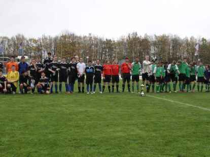 Im Marschwegstadion standen sich die Sch&uuml;ler der HRS Garrel und HRS Edewecht im Finale des Barmer-GEK-Cups gegen&uuml;ber.