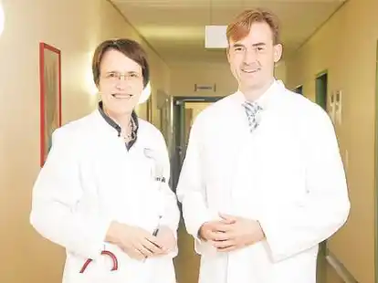 Dr. med. Ulrich Backenk&ouml;hler und Dr. med. Angelika Hemmen-Funk sind das neue Chefarzt-Team.