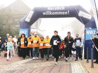 Auch beim Ganterlauf integriert: Der Autist Michael Fleischer (Startnummer 44) und Heilp&auml;dagoge Gerd von Seggern (Nr. 43) trainieren regelm&auml;&szlig;ig zusammen Laufen.
