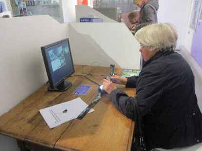 ...sie l&auml;dt zum aktiven Mitmachen und Ausprobieren ein. N@chbar Werner Fuhlrott war auch hier in Aktion und hat flei&szlig;ig Fotos gemacht. Diese pr&auml;sentiert er auf .