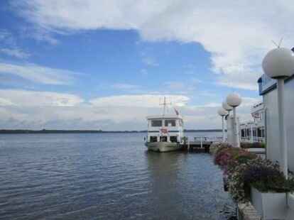 ...Bad Zwischenahn. Doch damit war noch nicht Schluss. Weitere Bilder ihres Ausflugs zeigt sie auf