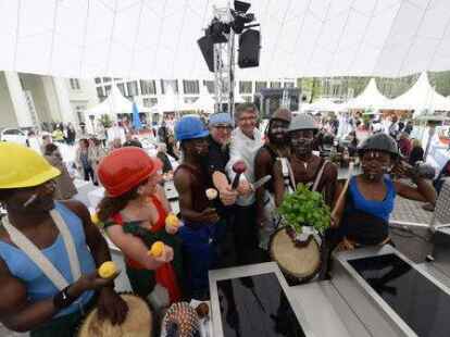 Das Festival &bdquo;Oldenburg kocht&ldquo; ist er&ouml;ffnet worden. Der Auftakt stand unter dem Motto &bdquo;S&uuml;dafrika Begegnungen&ldquo;.