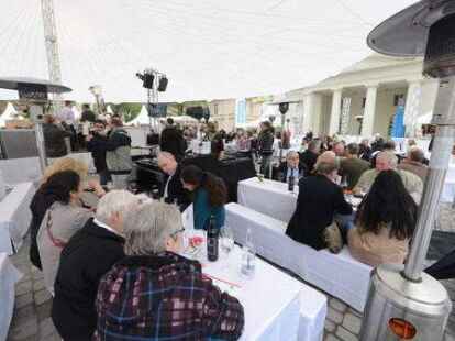 Das Festival &bdquo;Oldenburg kocht&ldquo; ist er&ouml;ffnet worden. Der Auftakt stand unter dem Motto &bdquo;S&uuml;dafrika Begegnungen&ldquo;.