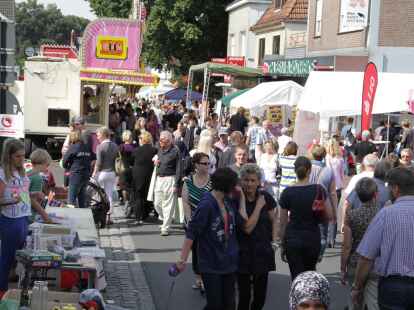 Beim B&uuml;rgerfest herrschte im Huder Ortskern buntes Treiben.