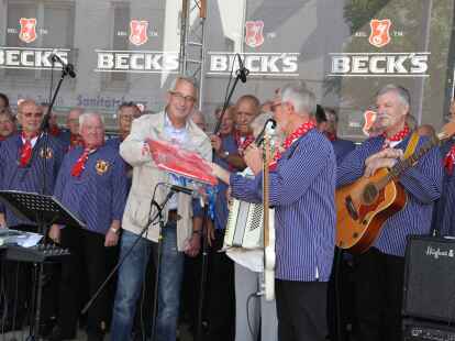 Beim B&uuml;rgerfest herrschte im Huder Ortskern buntes Treiben.