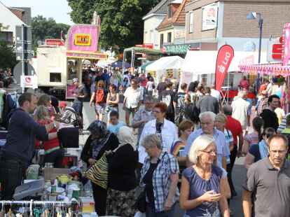 Beim B&uuml;rgerfest herrschte im Huder Ortskern buntes Treiben.