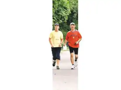 Michael Fleischer und Gerd von Seggern laufen f&uuml;r ein gemeinsames Ziel: die Integration